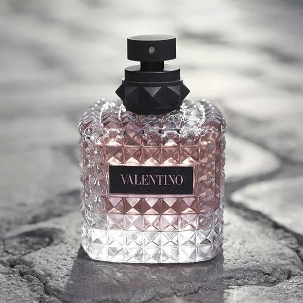 Valentino Born in Roma Donna Eau De Parfum – Questmoor Pharmacy